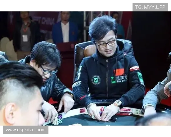 下载gg扑克平台官方最新版，享受丰富多彩的棋牌赛事